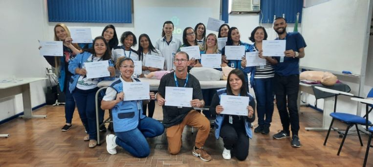 CURSO BLS NA OTICS BANGU