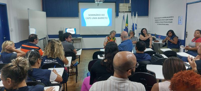 II Seminário interno do CAPS Lima Barreto" com 40 participantes, assuntos abordado foi, geração de renda/ oficinas.