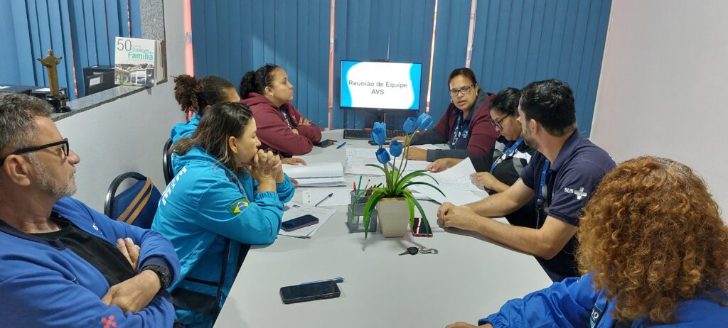 Reunião de equipe dos AVSs tem como objetivo do encontro foi o planejamento de ações desenvolvidas no território.