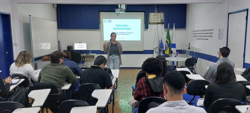 Aula de Extensão II epidemiologia - Universidade Castelo Branco, o assunto abordado foi a Introdução à Vigilância em Saúde.