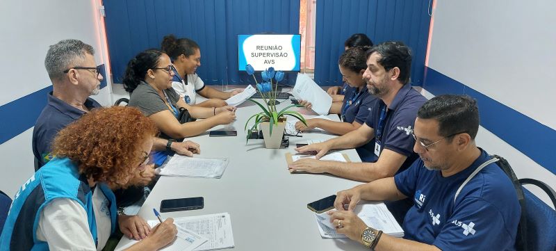 Reunião de equipe dos AVSs, com o objetivo de planejar novas ações no territórios de abrangência, como também as visitas a domicílio.