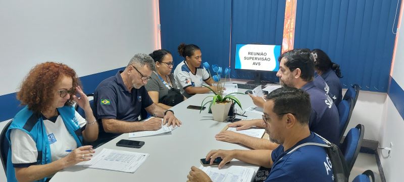 Reunião de equipe dos AVSs, com o objetivo de planejar novas ações no territórios de abrangência, como também as visitas a domicílio.