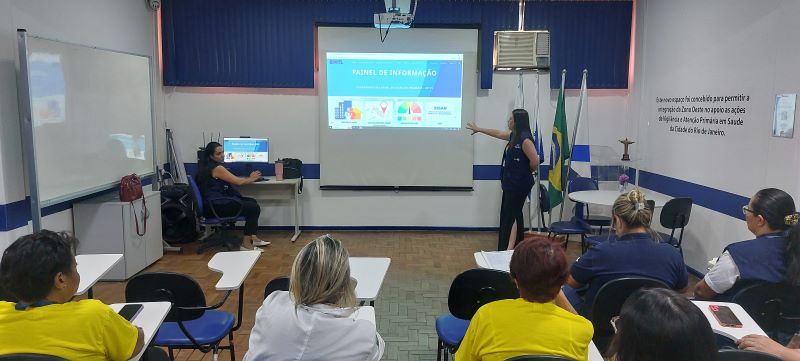 Reunião técnica dos profissionais do CMS Manoel Guilherme da Silveira Filho, com pauta na completude de cadastro e variáveis.