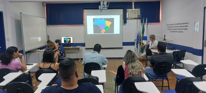 Atenção Primária Prisional (APP), treinamento do manejo de HIV, com objetivo de atualizar quanto às práticas clinicas no manejo do HIV.