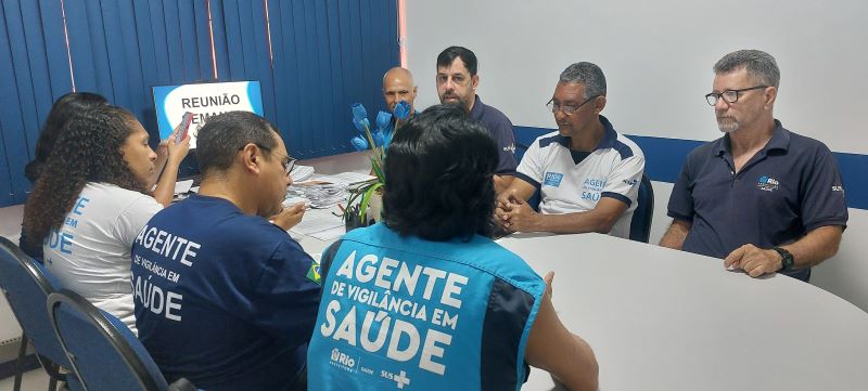 Reunião semanal dos AVSs, com o objetivo do planejamento de novas ações no território, responsável das atividades da área ambiental.