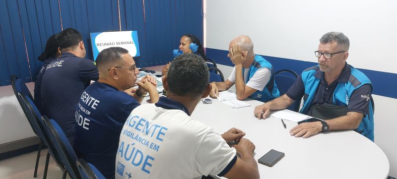 Reunião de equipe dos AVSs, o objetivo do encontro foi o planejamento de novas ações no território, essencial para a saúde pública.