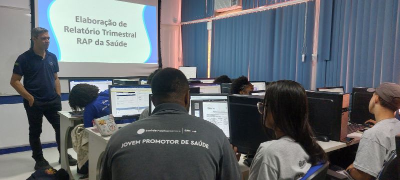 RAP da Saúde - Rede de Adolescentes e Jovens Promotores da Saúde (RAP), na elaboração do relatório mensal e trimestral do projeto.