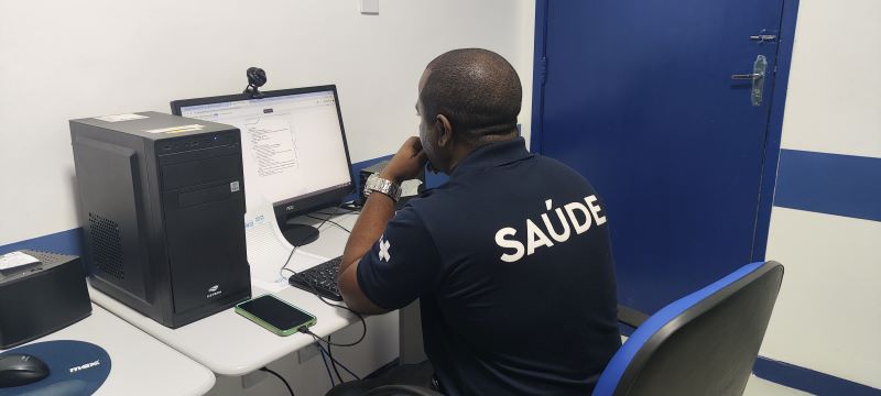 O Regimento Interno objetiva manter a unidade de saúde instrumentada, de acordo com as atribuições dos profissional.