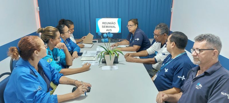 Reunião de equipe dos AVSs, com o objetivo de planejar novas ações no territórios de abrangência, como também as visitas a domicílio.