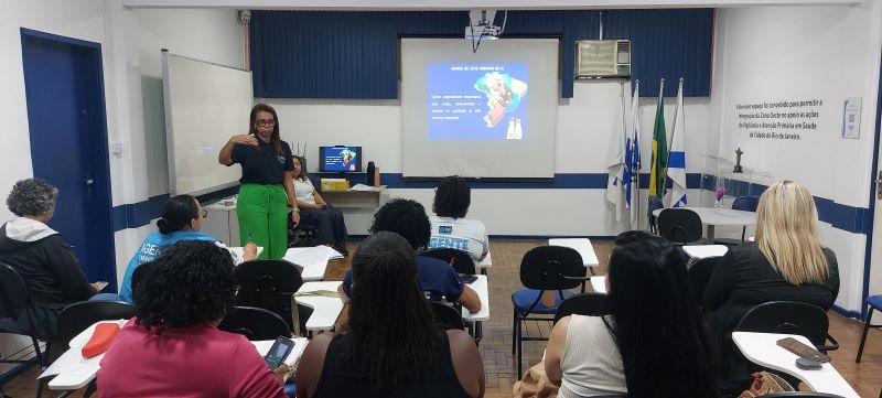 Capacitação IUBAAM, com o objetivo de ampliar o apoio técnico para a amamentação, fundamental na alimentação para a criança menor de dois anos.