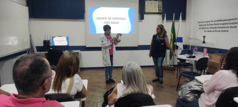 Grupo Hiperdia é um programa de acompanhamento de pacientes com diabetes e/ou hipertensão arterial na Atenção Primária à Saúde.