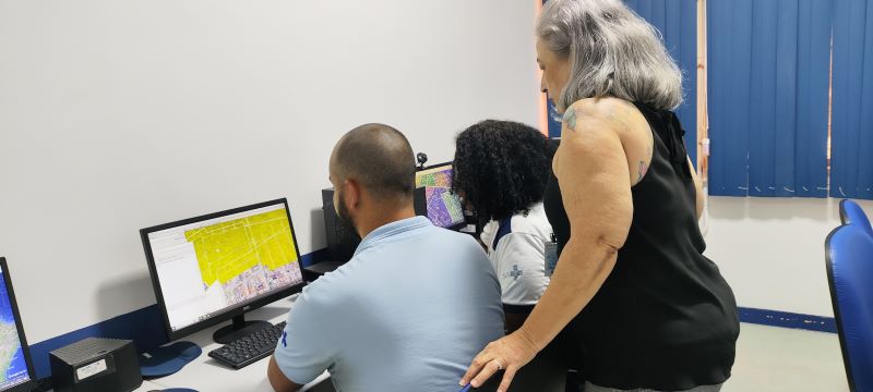 A oficina de territorialização tem o objetivo de delinear as microáreas dos territórios da Atenção Básica à Saúde.