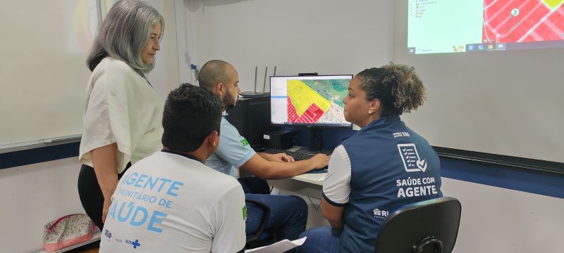 A oficina de territorialização tem o objetivo de delinear as microáreas dos territórios da Atenção Básica à Saúde.