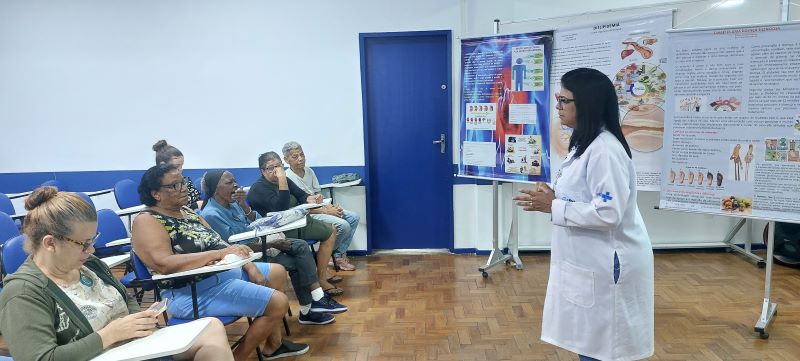 O Grupo de Hiperdia é um programa de acompanhamento de pacientes com diabetes e/ou hipertensão arterial na Atenção Primária à Saúde.