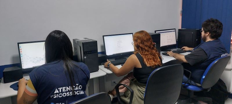 O Serviço Residencial Terapêutico (SRT), são casas localizadas no espaço urbano, pacientes saúde mentais graves, institucionalizadas ou não.