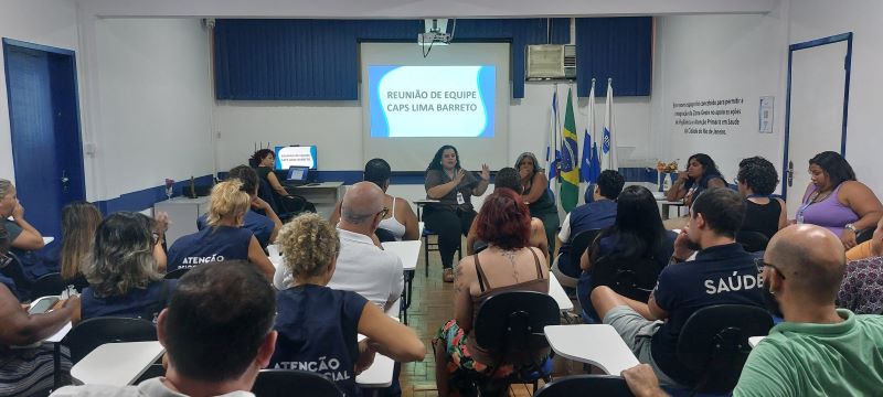 Reunião do CAPS Lima Barreto discussão de casos clínicos com a atualização das terapêuticas empregadas nos atendimentos de cada paciente. 