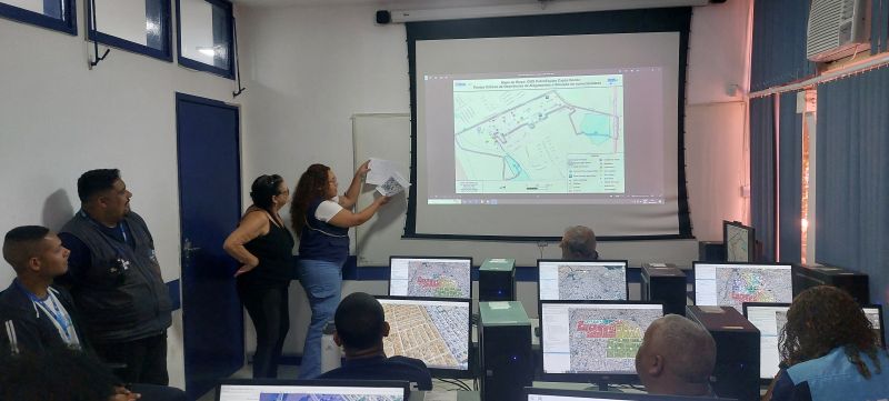 O projeto Mais Saúde com Agente (MSA), e uma parceria da UFRGS com Ministério da Saúde e Conasems para oferecimento de Curso Técnico em Agente Comunitário de Saúde, para os Agentes Comunitários de Saúde (ACS) e Curso Técnico em Vigilância em Saúde com Ênfase no Combate às Endemias, para os Agentes de Combate às Endemias (ACE).
