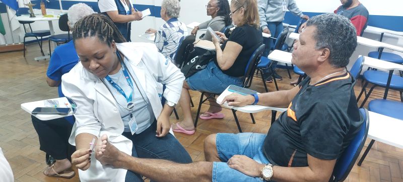 O Grupo de Hiperdia é um programa de acompanhamento de pacientes com diabetes e/ou hipertensão arterial na Atenção Primária à Saúde.