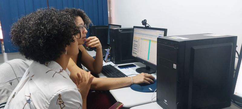 Elaboração do Curso de Libras e Planejamento das Aulas, promoção do ensino da Língua Brasileira de Sinais para que as pessoas surdas.