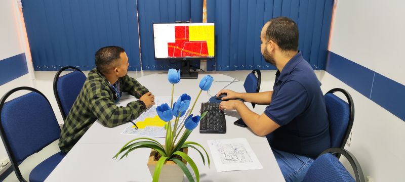A oficina de territorialização tem o objetivo de delinear as microáreas dos territórios da Atenção Básica à Saúde.
