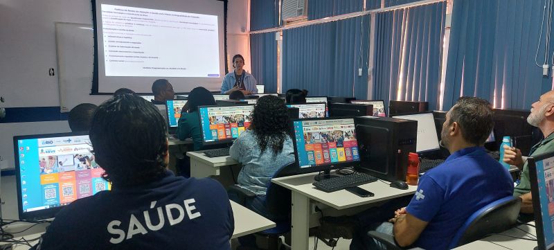 O projeto Mais Saúde com Agente (MSA), e uma parceria da UFRGS com Ministério da Saúde e Conasems para oferecimento de Curso Técnico em Agente Comunitário de Saúde, para os Agentes Comunitários de Saúde (ACS) e Curso Técnico em Vigilância em Saúde com Ênfase no Combate às Endemias, para os Agentes de Combate às Endemias (ACE).