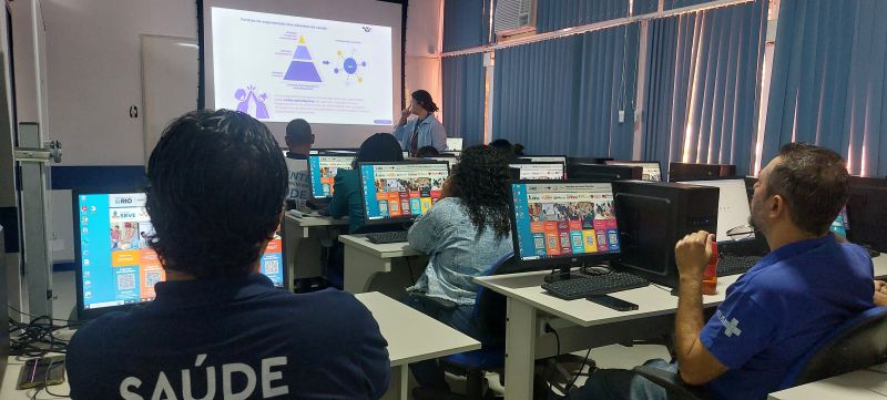 O projeto Mais Saúde com Agente (MSA), e uma parceria da UFRGS com Ministério da Saúde e Conasems para oferecimento de Curso Técnico em Agente Comunitário de Saúde, para os Agentes Comunitários de Saúde (ACS) e Curso Técnico em Vigilância em Saúde com Ênfase no Combate às Endemias, para os Agentes de Combate às Endemias (ACE).