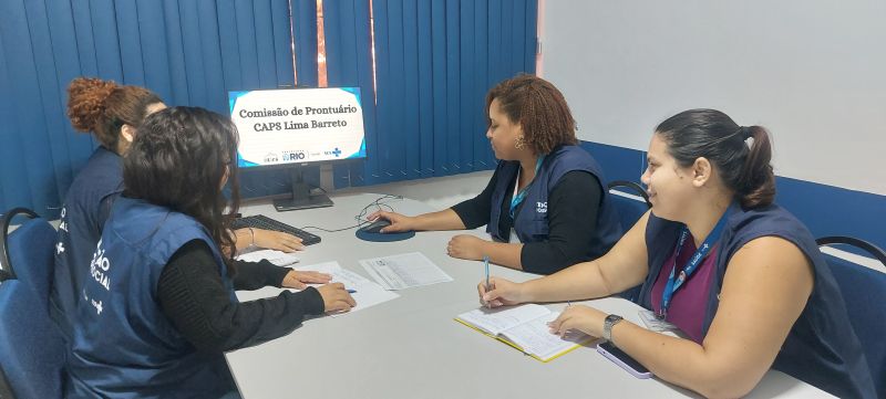 Reunião de Comissão de Prontuário - CAPS Lima Barreto, estabelecer normas para avaliar a qualidade dos prontuários médicos.