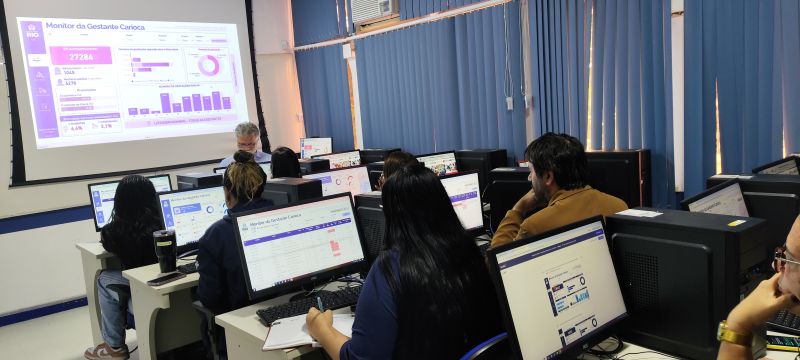 "Ferramenta Monitor Gestante. O objetivo foi o projeto piloto para ser expandido a toda rede da Atenção Primária à Saúde (APS).