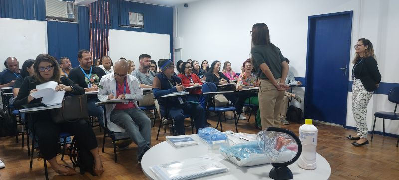 Treinamento de DIU para Enfermeiros e Médicos das Unidades de Atenção Primária da AP 5.1, Educação Permanente.