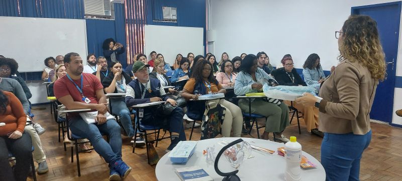Treinamento de DIU para Enfermeiros e Médicos das Unidades de Atenção Primária da AP 5.1, Educação Permanente.