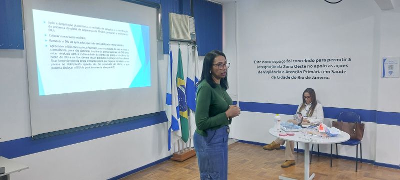 Treinamento de DIU para Enfermeiros e Médicos das Unidades de Atenção Primária da AP 5.1, Educação Permanente.