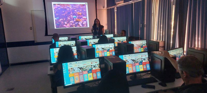 O projeto Mais Saúde com Agente (MSA), e uma parceria da UFRGS com Ministério da Saúde e Conasems para oferecimento de Curso Técnico em Agente Comunitário de Saúde, para os Agentes Comunitários de Saúde (ACS) e Curso Técnico em Vigilância em Saúde com Ênfase no Combate às Endemias, para os Agentes de Combate às Endemias (ACE).