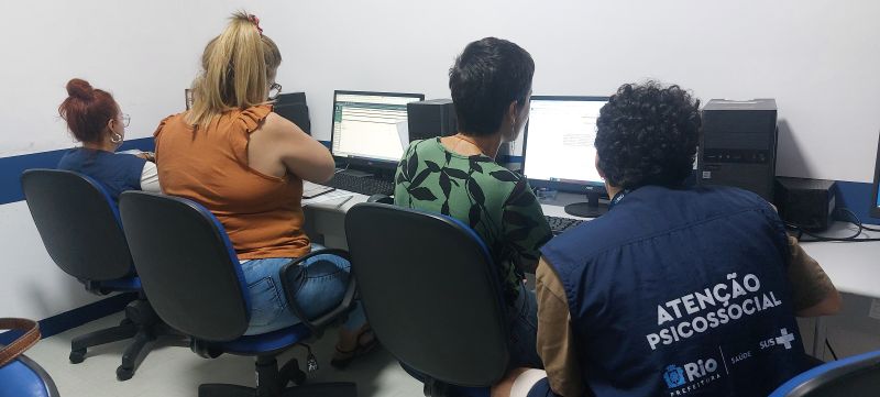 O objetivo do encontro foi a prestação de contas do Segmento de Residência Terapêutica (SRT) e realizar a correção dos cadernos pendentes.