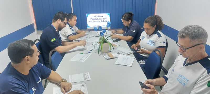 Reunião de levantamento para o planejamento de índices dos Agentes de Vigilância em Saúde (AVS), o encontro teve como objetivo principal discutir e estabelecer diretrizes que visam aprimorar a atuação desses profissionais na promoção da saúde pública.