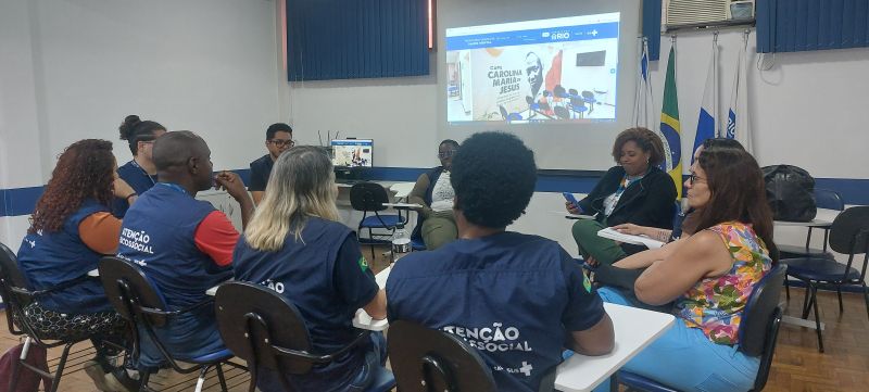 Capacitação Prontuário Carioca da Saúde Mental (PCSM), Sistema digital que unifica prontuários da rede de saúde mental do Rio, integrando dados de quase 100 mil pacientes para melhorar atendimento, planejamento de políticas públicas e solução de emergências.