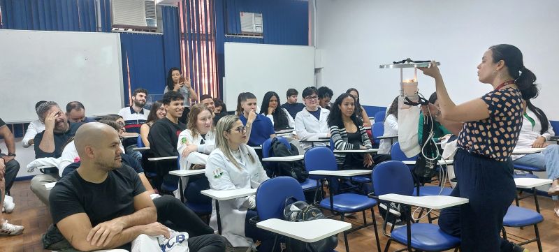 Aula de Extensão II - Análise Epidemiológica - Vigilância Epidemiológica tem como objetivo controlar doenças e eventos que possam impactar a saúde coletiva e individual.