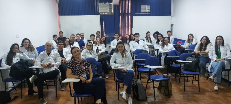 Aula de Extensão II - Análise Epidemiológica - Vigilância Epidemiológica tem como objetivo controlar doenças e eventos que possam impactar a saúde coletiva e individual.
