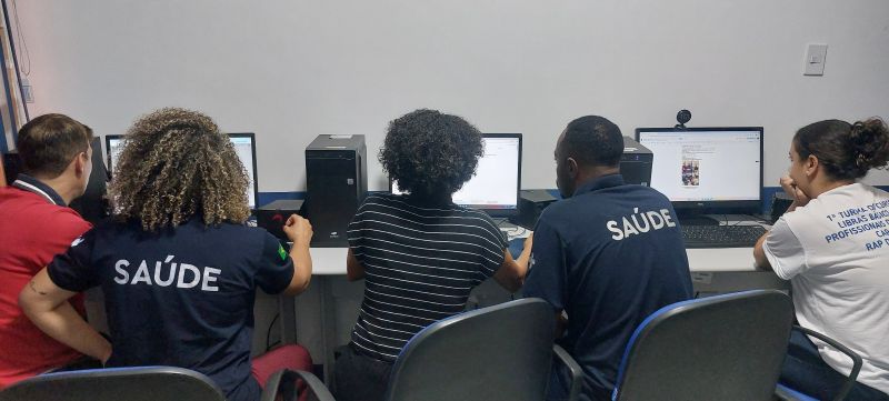 Planejamento da 4ª Aula do Curso de Libras Básico II, promoção do ensino da Língua Brasileira de Sinais para que as pessoas surdas.