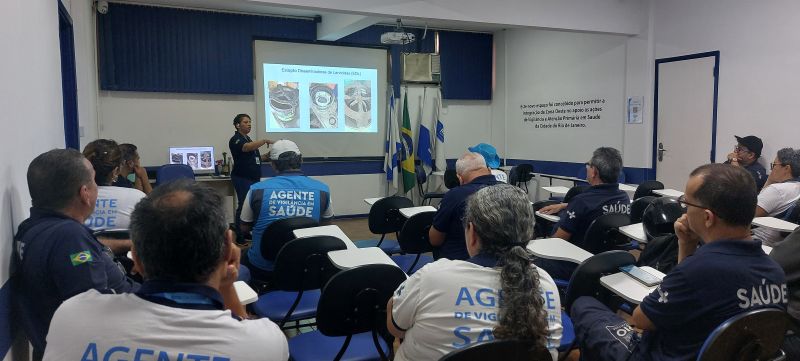 Qualificação técnico-operacional dos AVS - O objetivo central fortalecer as ações de prevenção e controle das arboviroses urbanas, promovendo o uso de novas tecnologias e estratégias baseadas em evidências para aprimorar a atuação dos agentes.