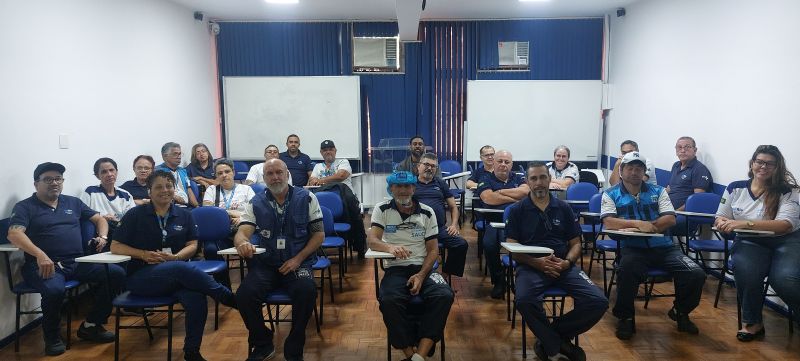 Qualificação técnico-operacional dos AVS - O objetivo central fortalecer as ações de prevenção e controle das arboviroses urbanas, promovendo o uso de novas tecnologias e estratégias baseadas em evidências para aprimorar a atuação dos agentes.
