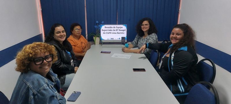 Reunião da Reunião da Equipe SRT Caps Lima Barreto com objetivo de afinar a comunicação e a organização do trabalho nas RTs.