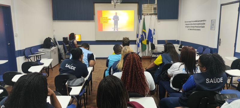 O projeto Mais Saúde com Agente (MSA), e uma parceria da UFRGS com Ministério da Saúde e Conasems para oferecimento de Curso Técnico em Agente Comunitário de Saúde, para os Agentes Comunitários de Saúde (ACS) e Curso Técnico em Vigilância em Saúde com Ênfase no Combate às Endemias, para os Agentes de Combate às Endemias (ACE).