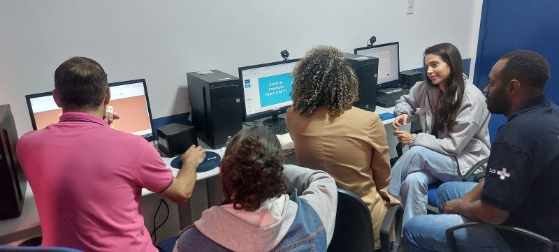 OTICS Bangu realiza ambientação de residente de Enfermagem com foco nas linhas de cuidado da Atenção Primária.