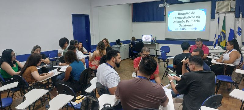 Reunião Bimestral de Farmacêuticos da Atenção Primária Prisional (APP), com objetivo, alinhar fluxos, repactuar rotinas, estabelecer metas.